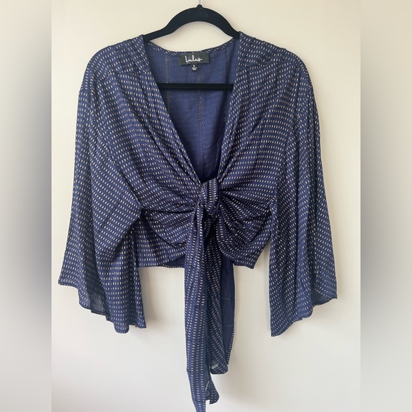 Lulus Undeniable Navy Blue and Gold Print Tie-Front Top. Size: S - Picture 5 of 7